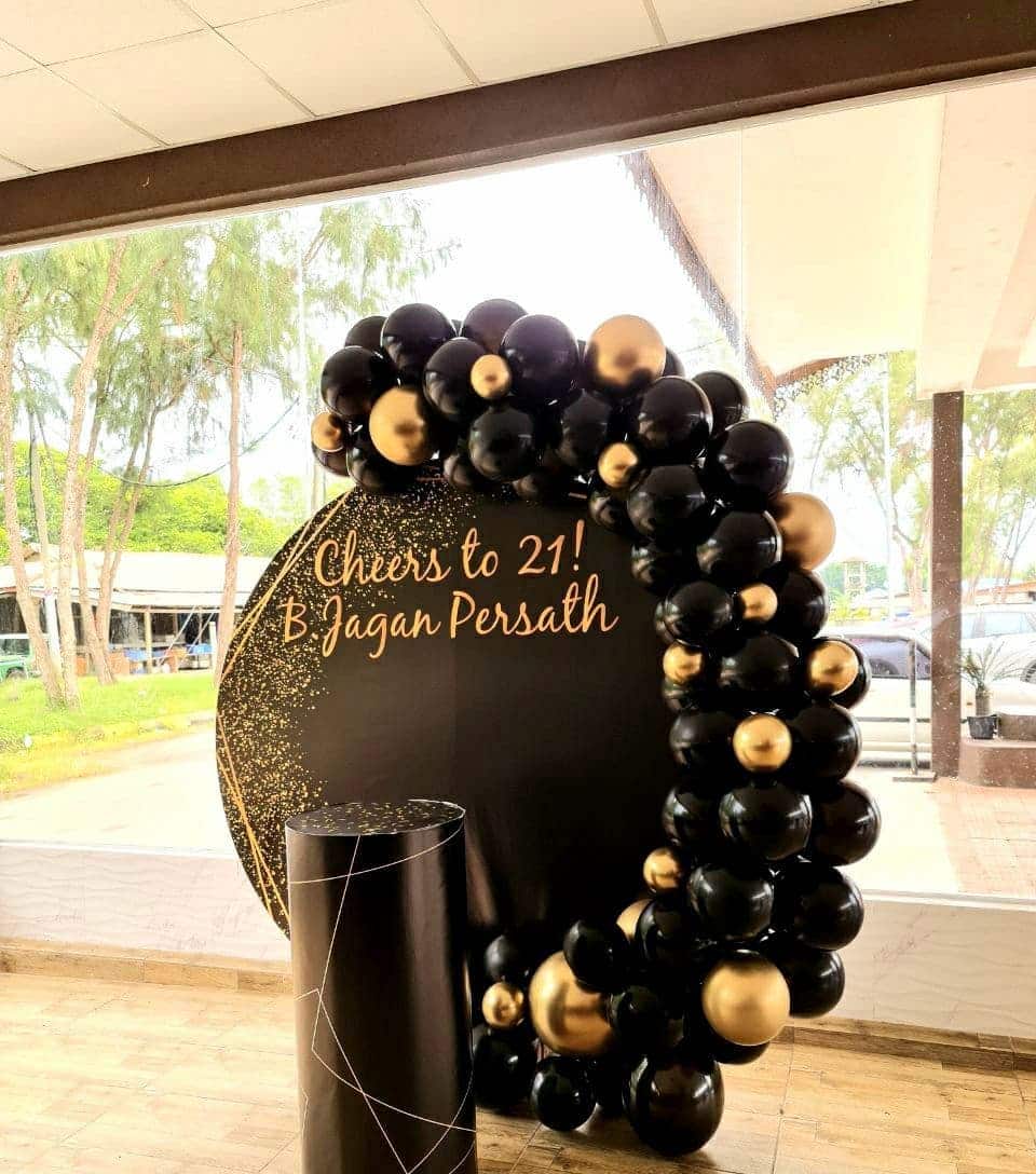 21-birthday-party-decoration-service-petaling-jaya