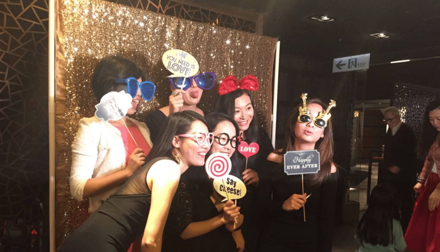 wedding photo booth